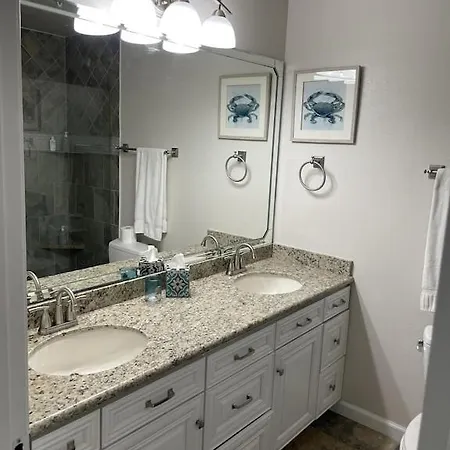 The Maravilla, Wonderful Pool/Beach View, Newly Renovated, 3 Pools Corner Condo Galveston Exterior photo