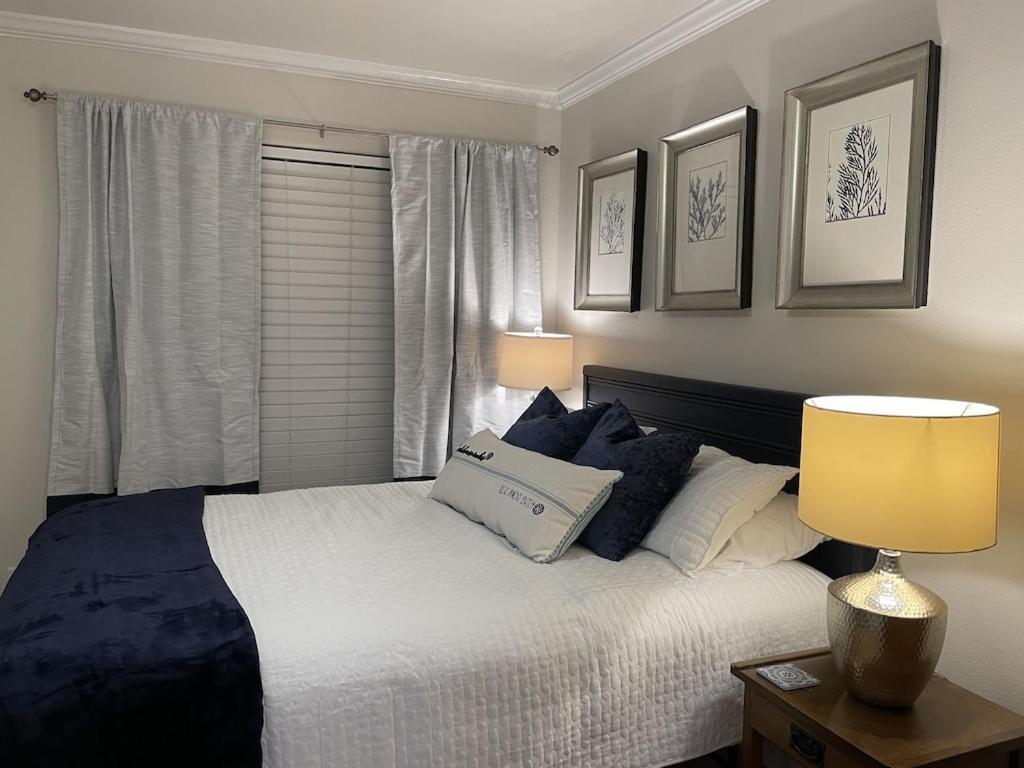 The Maravilla, Wonderful Pool/beach View, Newly Renovated, 3 Pools Corner Galveston